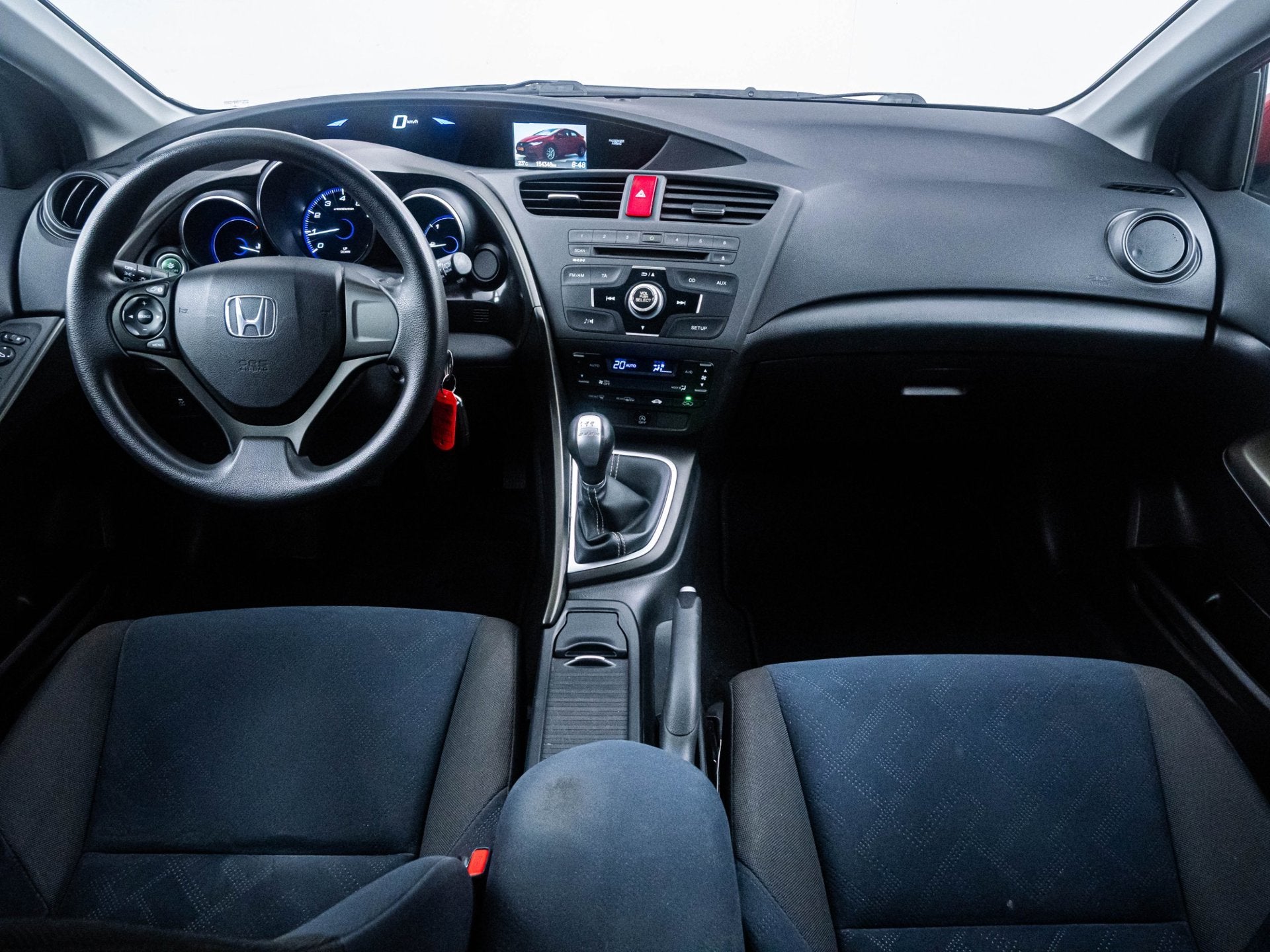 Honda Civic 1.4 Comfort Trekhaak|Clima|6-bak|ECO|LED, Auto's, Voorwielaandrijving, Euro 5, Stof, Gebruikt