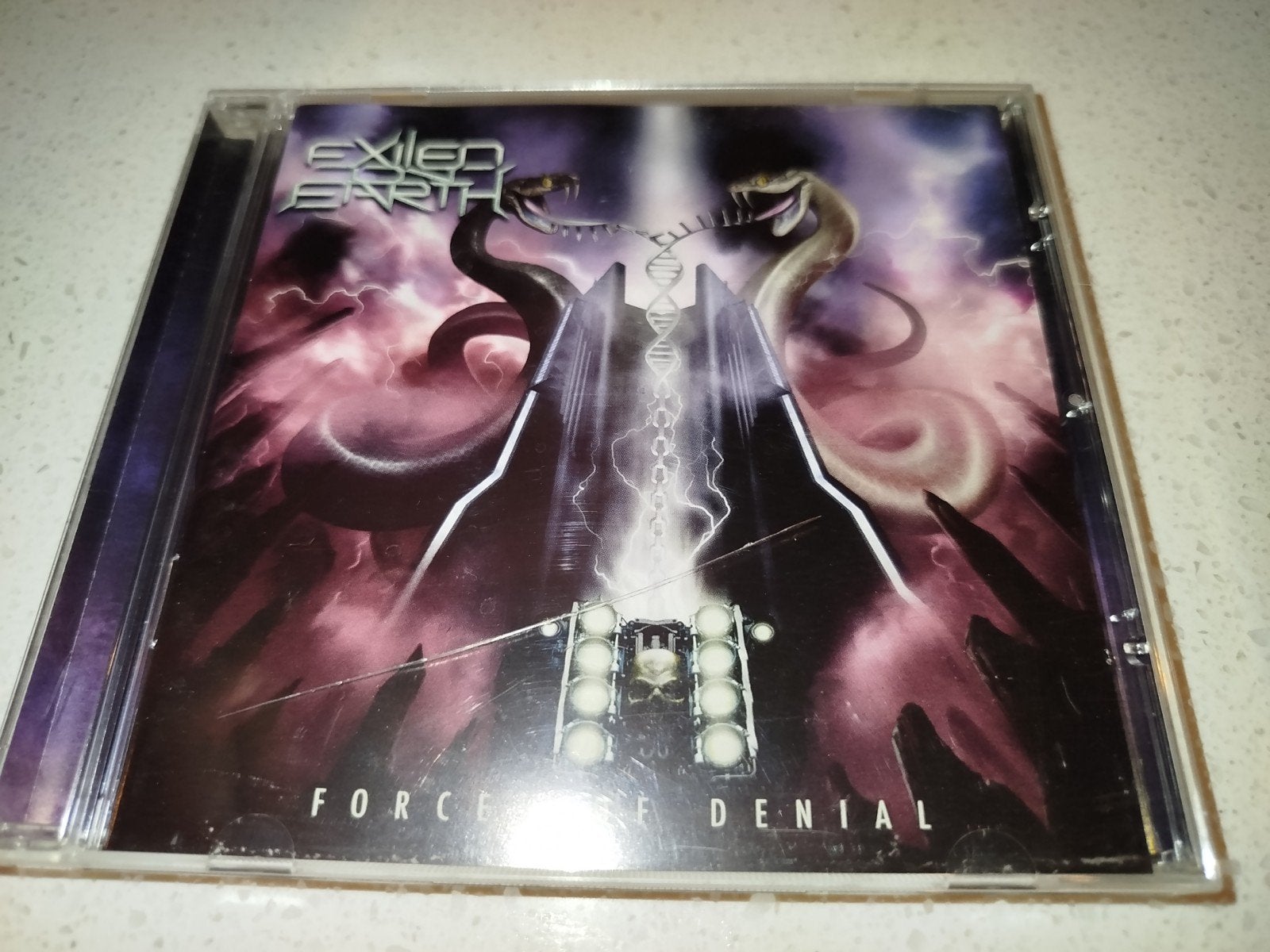 Exiled on Earth - Forces of Denial CD (Hardrock/Metal), Gebruikt, Hardrock, Inclusief doosje, Ophalen of Verzenden