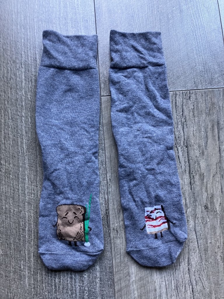 Lichtgrijze sokken uit Wit-Rusland / Belarus (maat 41-42), Kleding | Heren, Ophalen of Verzenden, Nieuw, Maat 39 t/m 42, Overige kleuren