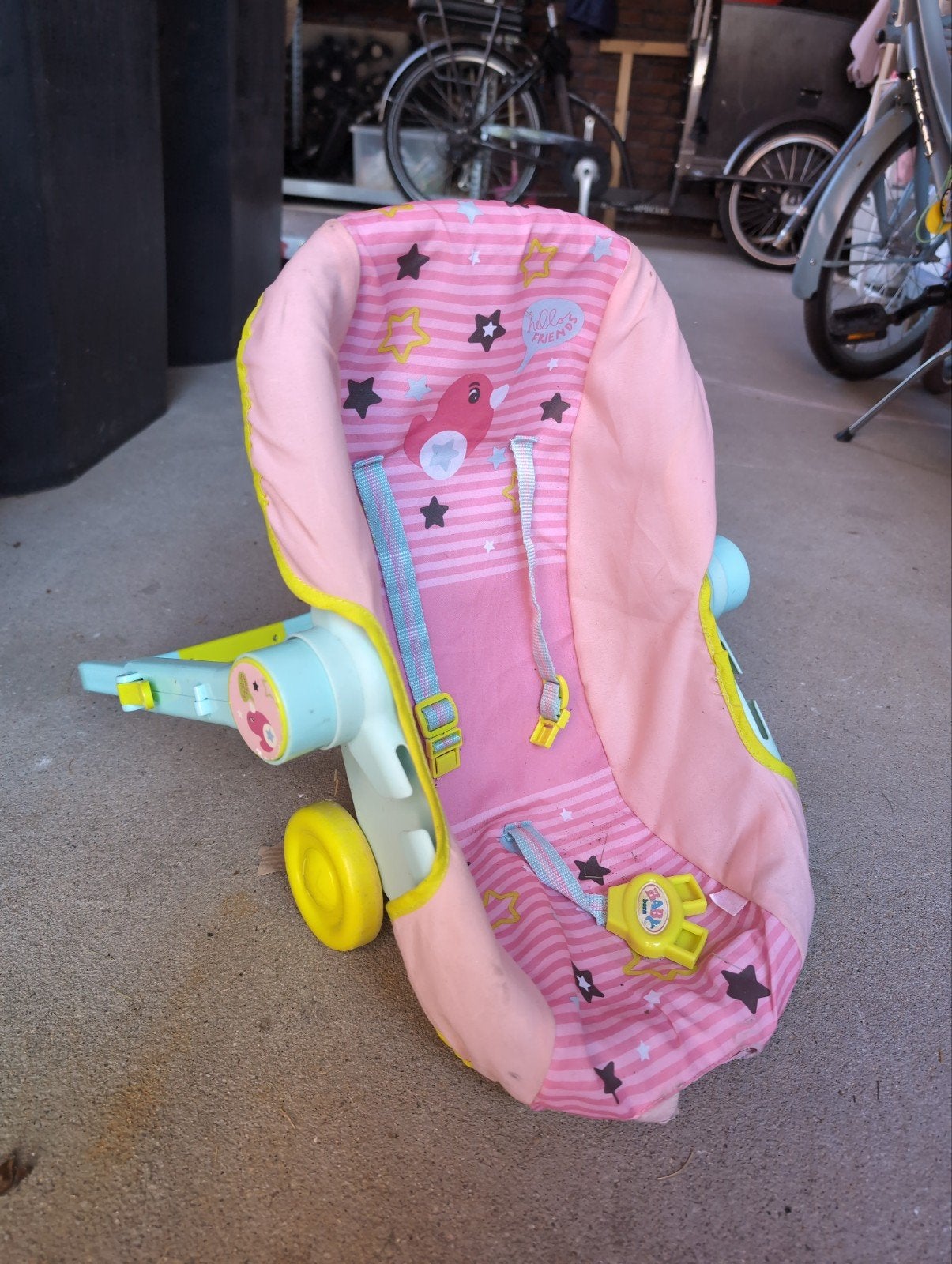 Baby Born poppenwagen/autostoel, Kinderen en Baby's, Speelgoed | Poppen, Ophalen, Babypop