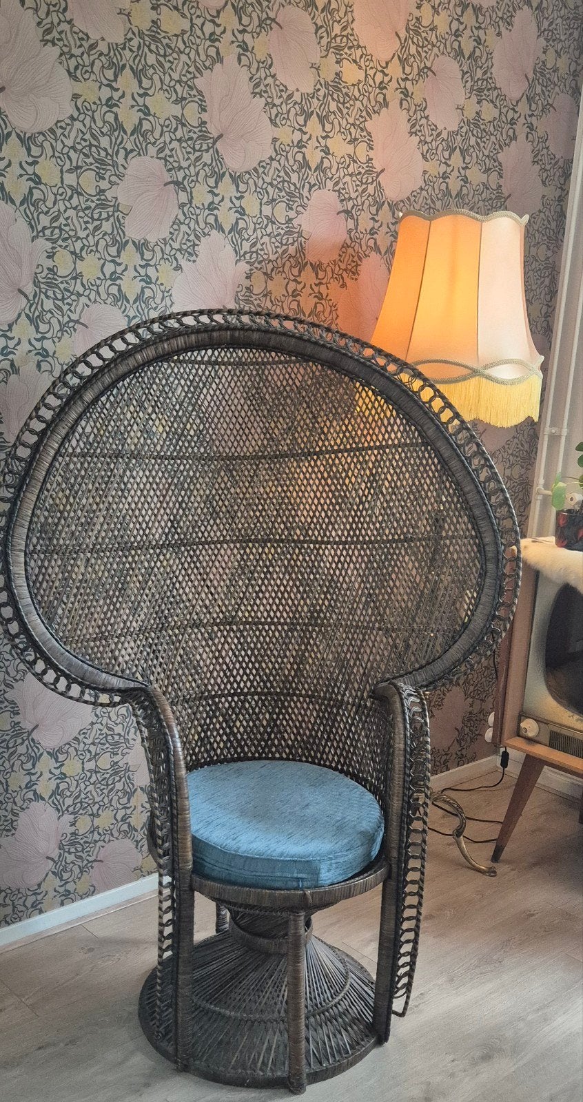 Vintage rotan pauwstoel, Ophalen, Bruin, Eén