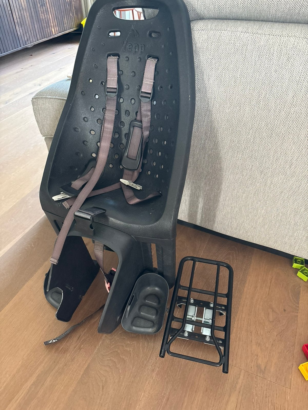 Yepp Maxi achterzitje met adapter, Fietsen en Brommers, Fietsaccessoires | Fietsstoeltjes, Ophalen, Zo goed als nieuw, Achterzitje