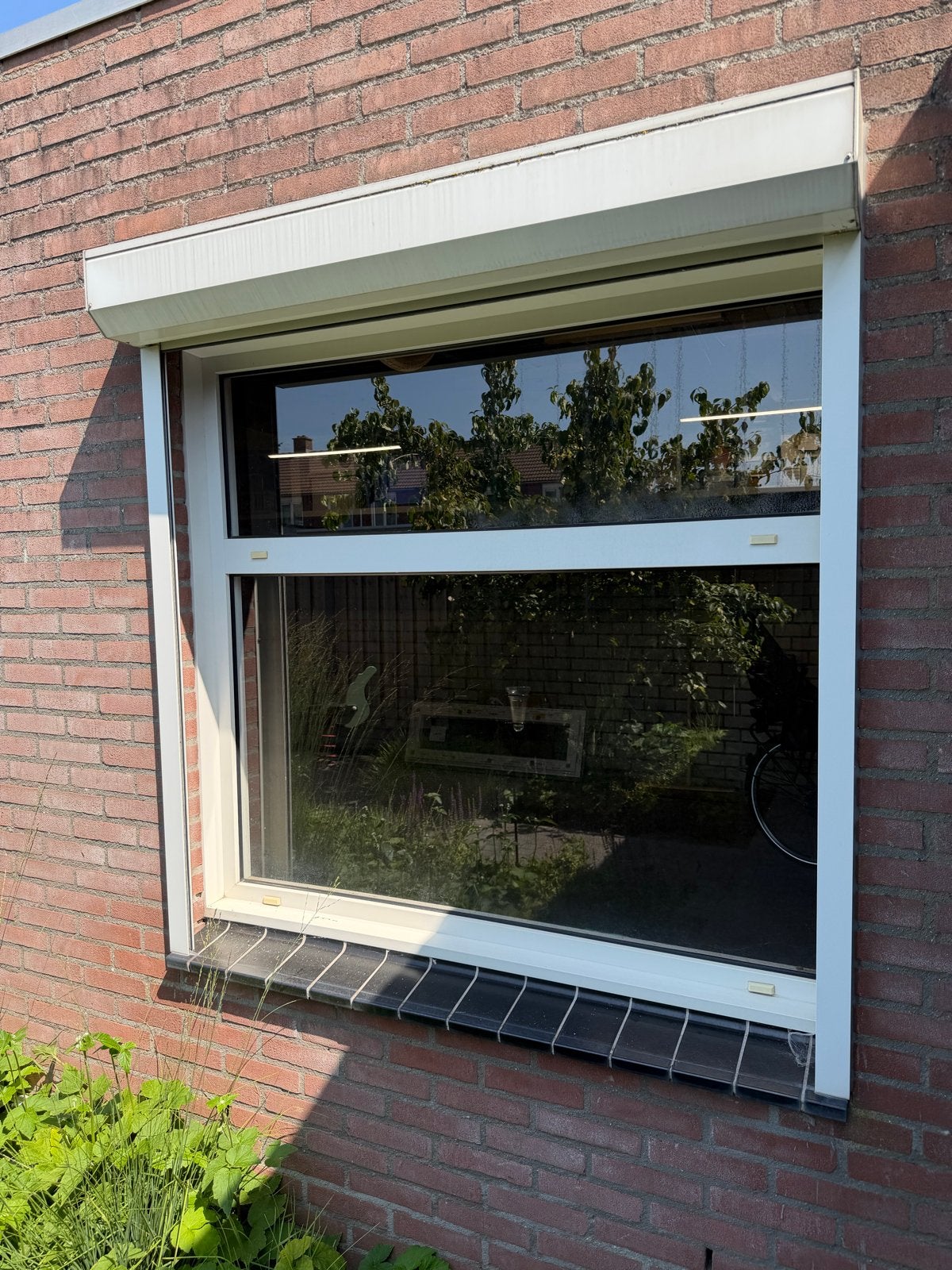 Gratis 3x kuntstof kozijn h138xb150 cm, Doe-het-zelf en Verbouw, Glas en Ramen, Ophalen, Gevelraam of Ruit, Gebruikt, 120 tot 160 cm