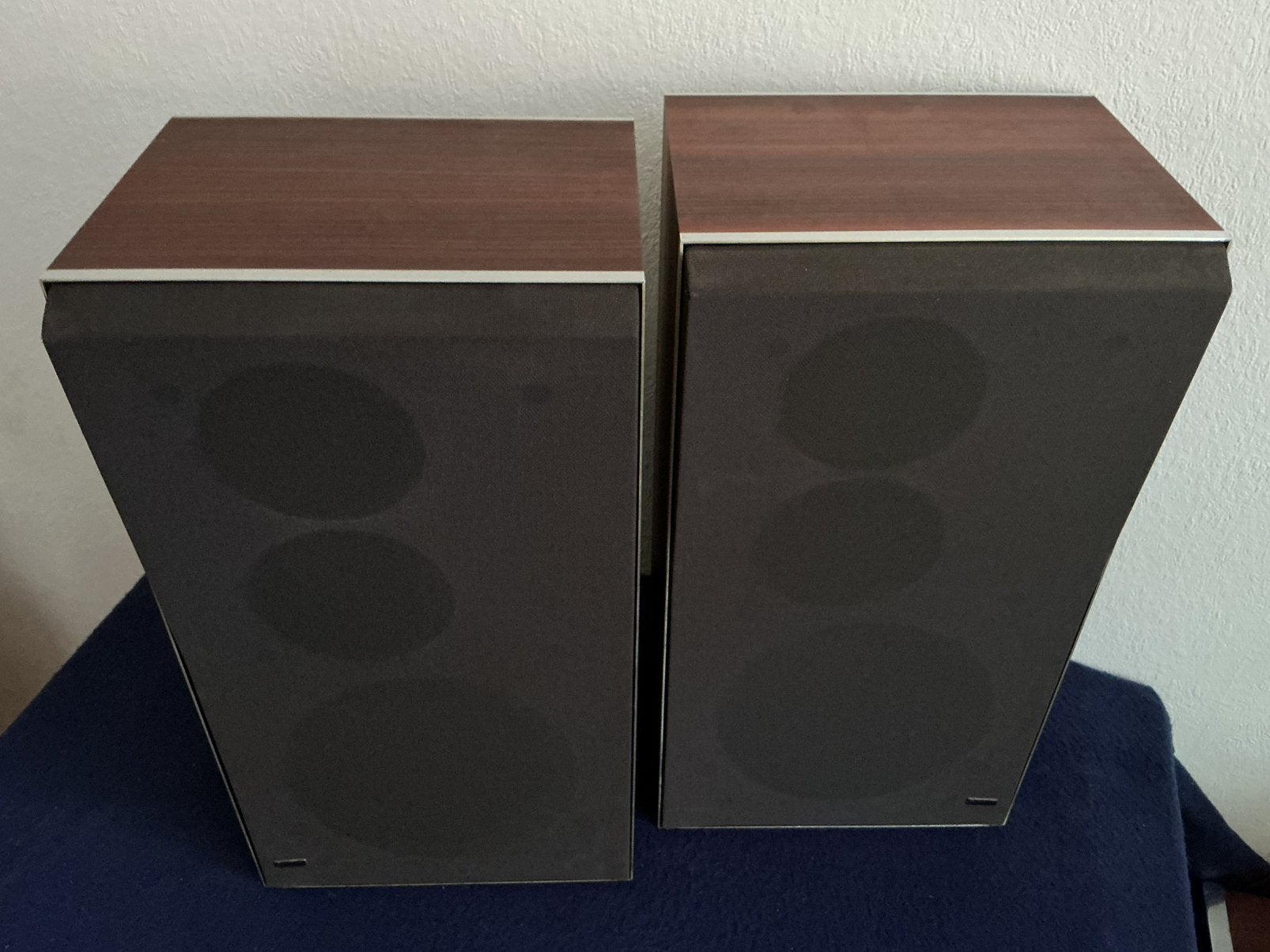 B&O Beovox S45-2 topstaat, Audio, Tv en Foto, Inclusief kabels, Zo goed als nieuw, 60 tot 120 watt, Ophalen