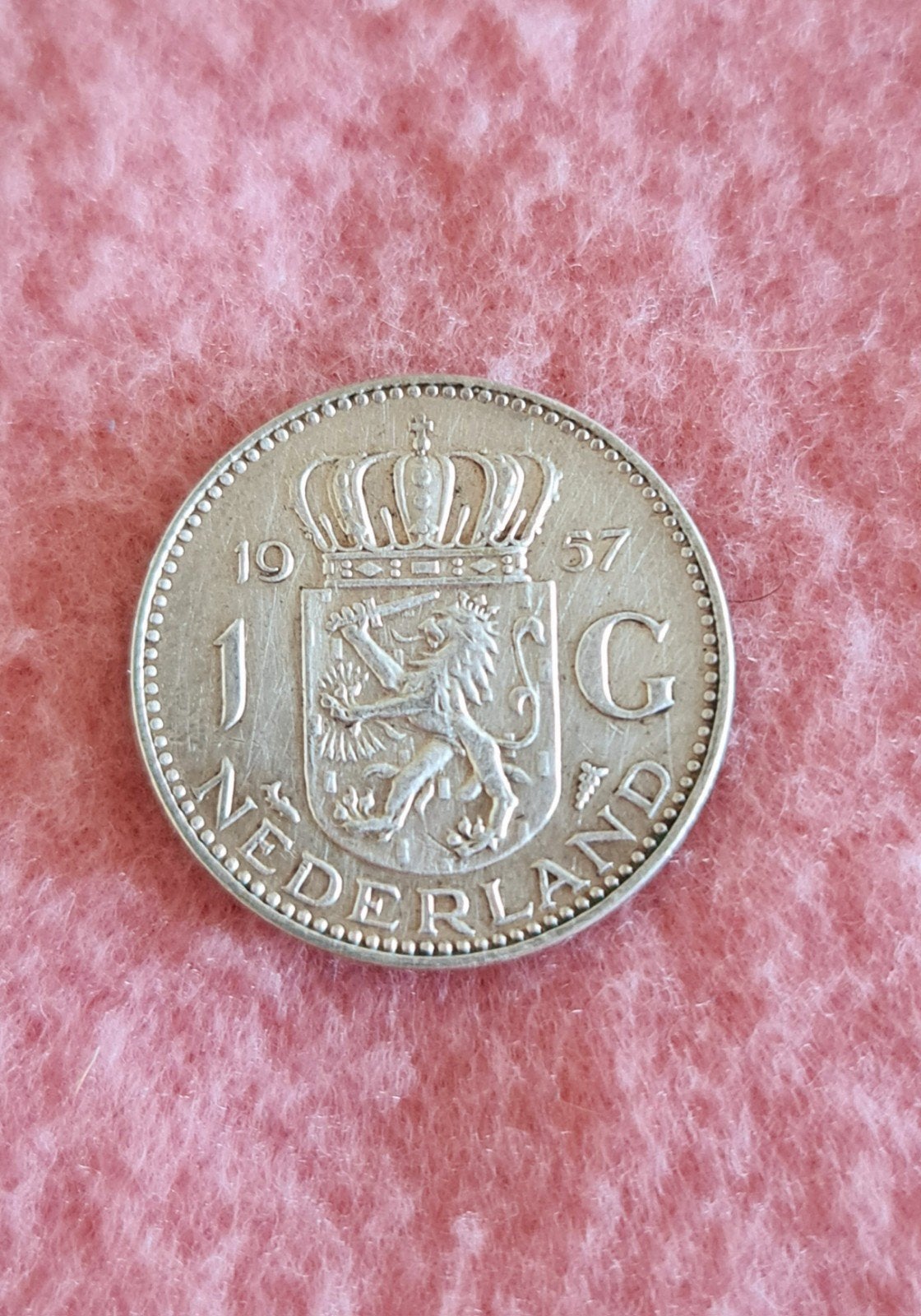 Zilveren 1 gulden munt uit 1957 - A28, Postzegels en Munten, Munten | Nederland, 1 gulden, Koningin Juliana, Zilver, Ophalen of Verzenden