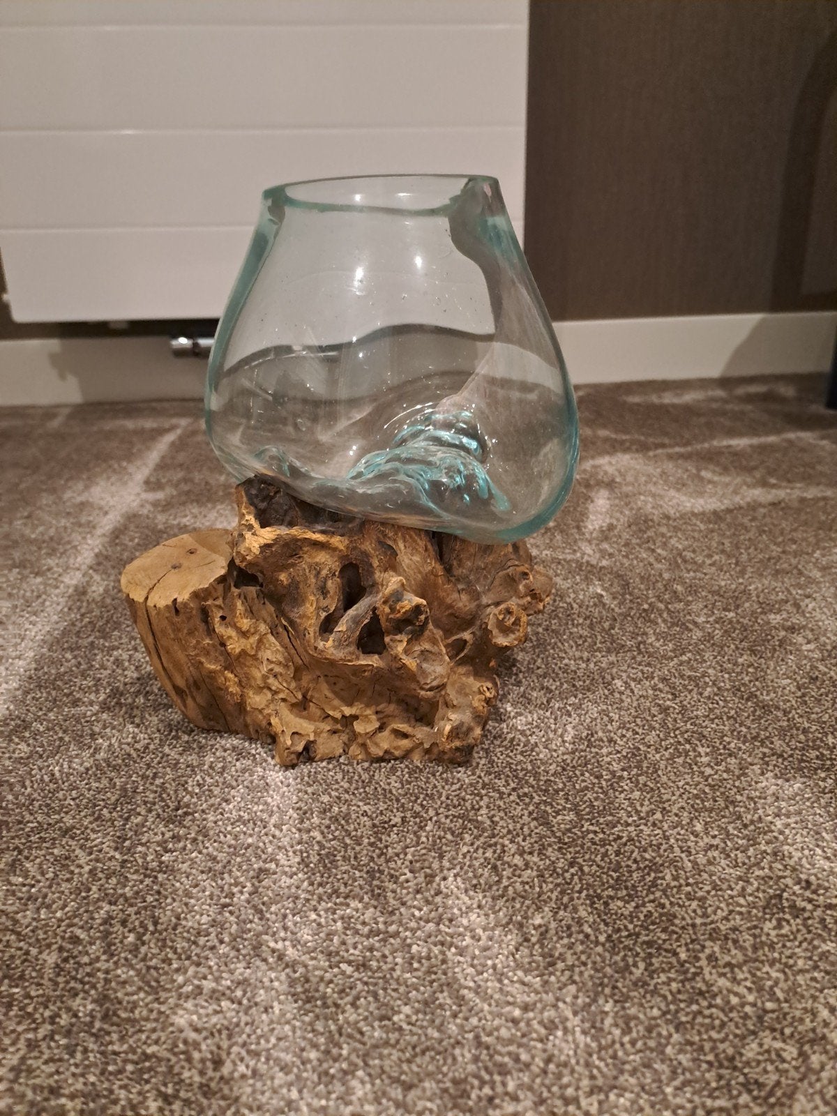 Mooie vaas op houten voet, Ophalen of Verzenden