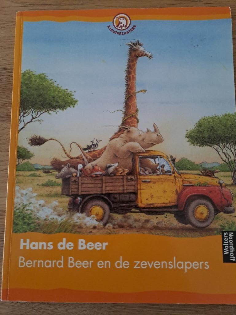 BERNARD BEER EN DE ZEVENSLAPERS. HANS DE BEER., Boeken, Gelezen, Fictie algemeen, Jongen of Meisje, Ophalen of Verzenden