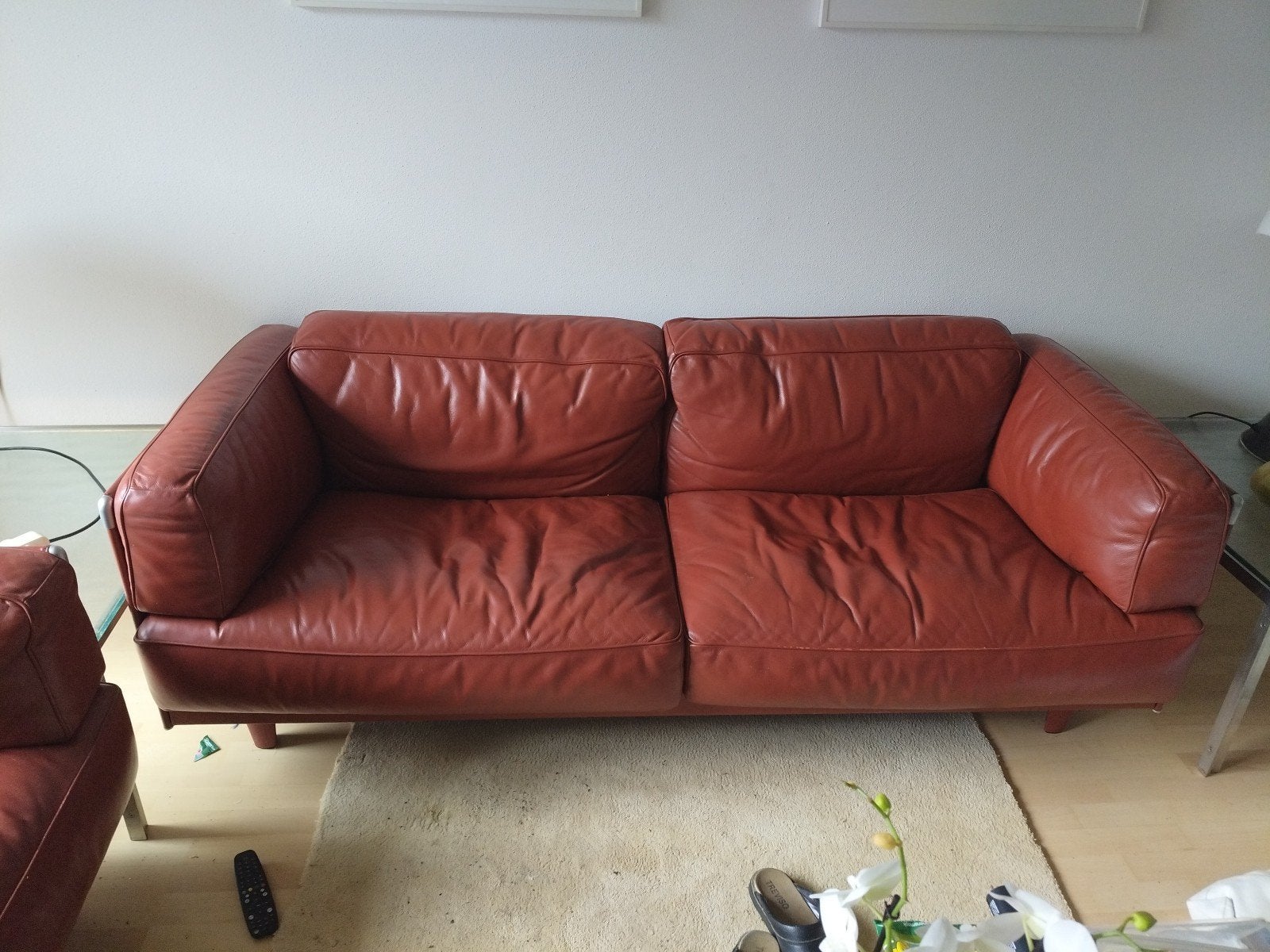 1 Poltrona Frau Italiaans leren bank - Tijdloos design en co, Huis en Inrichting, Banken | Bankstellen, Ophalen, Modern, Italiaans design, Klassiek