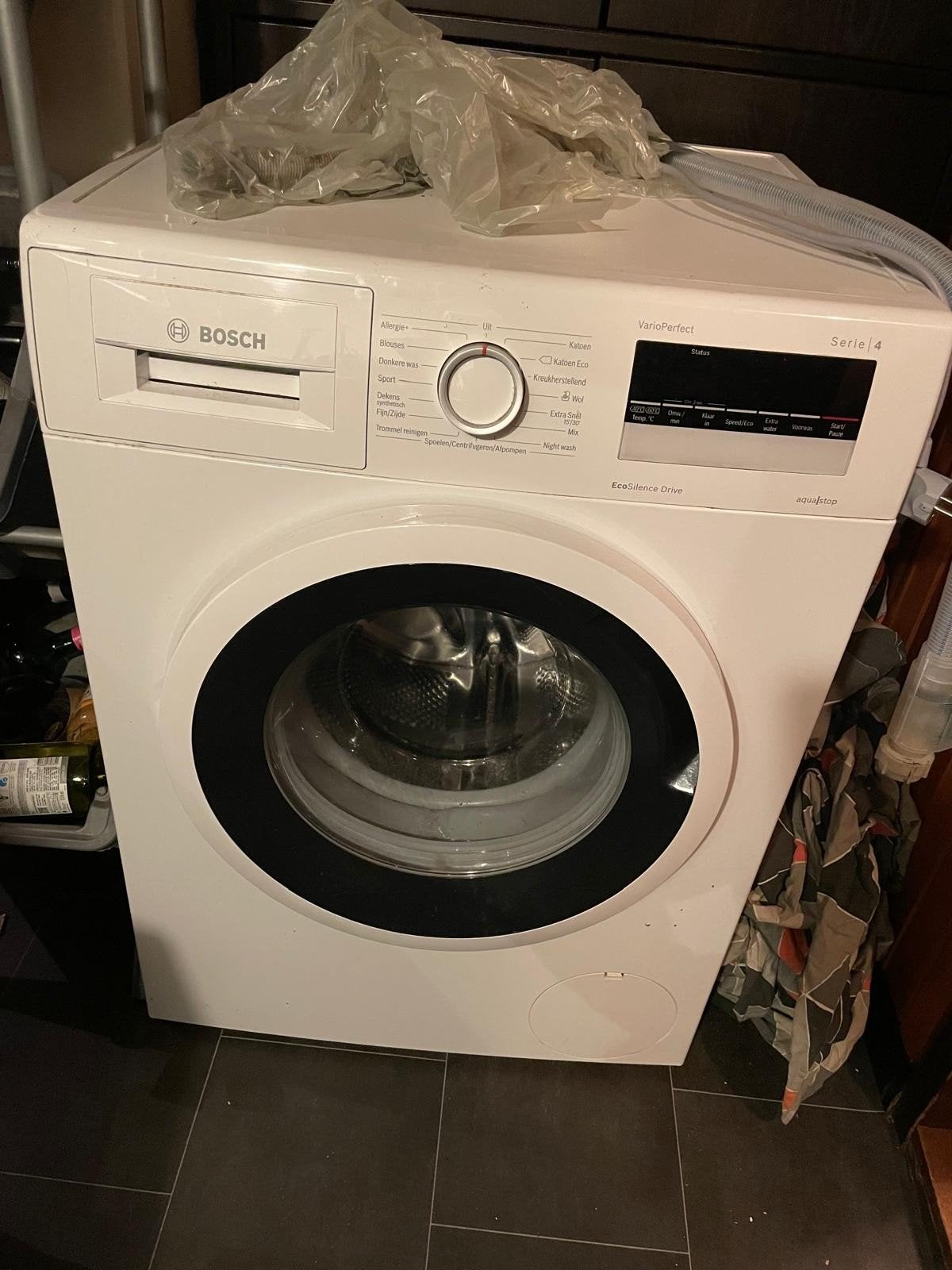 Wasmachine Bosch serie 4 8kg, Witgoed en Apparatuur, Wasmachines, 6 tot 8 kg, Ophalen, 1200 tot 1600 toeren, Minder dan 85 cm