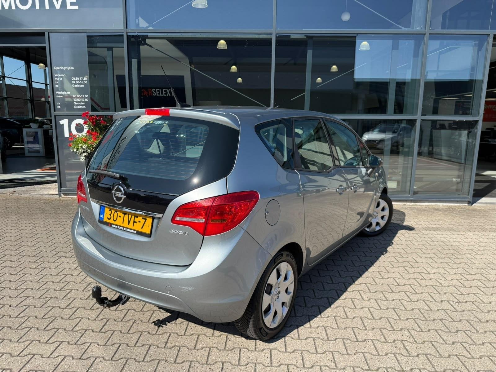 Opel Meriva 1.4 Anniversary Edition *Trekhaak & Navigatie*, Voorwielaandrijving, Euro 5, Gebruikt, 4 cilinders