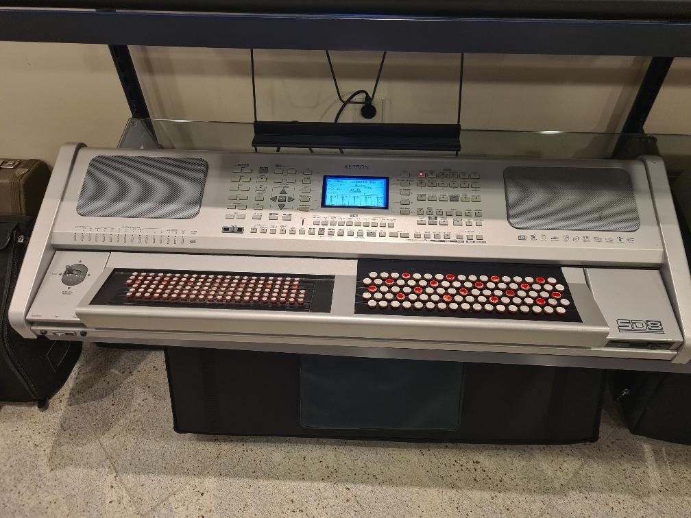 Ketron SD8 Belgische/Rechte Bass B-Greep accordeon keyboard, Gebruikt, Ketron S.r.l., Via Giuseppe Taliercio, 7, 60131 Ancona AN, Italië