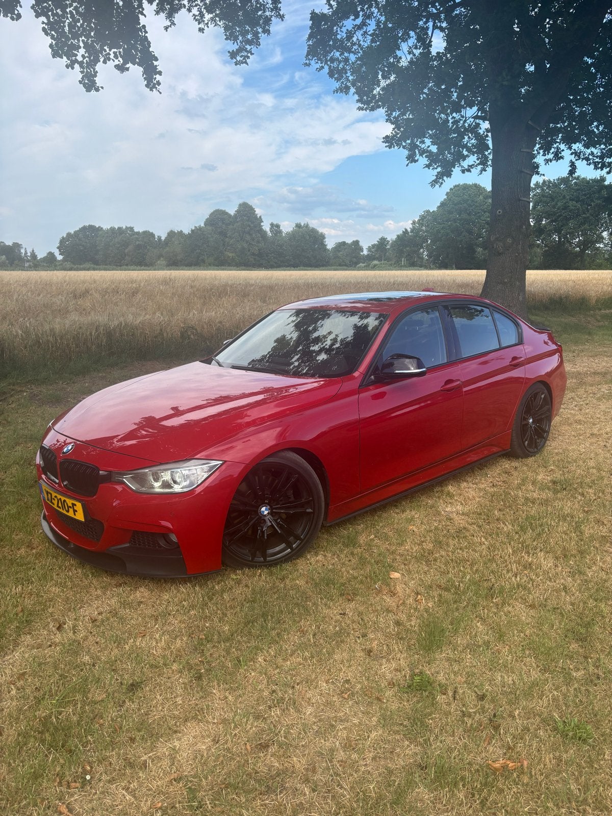 BMW 3-Serie 2.0IX 328 180KW Aut8 (f30) 2011 Rood, Auto's, Automaat, 745 kg, Achterwielaandrijving, 4 cilinders
