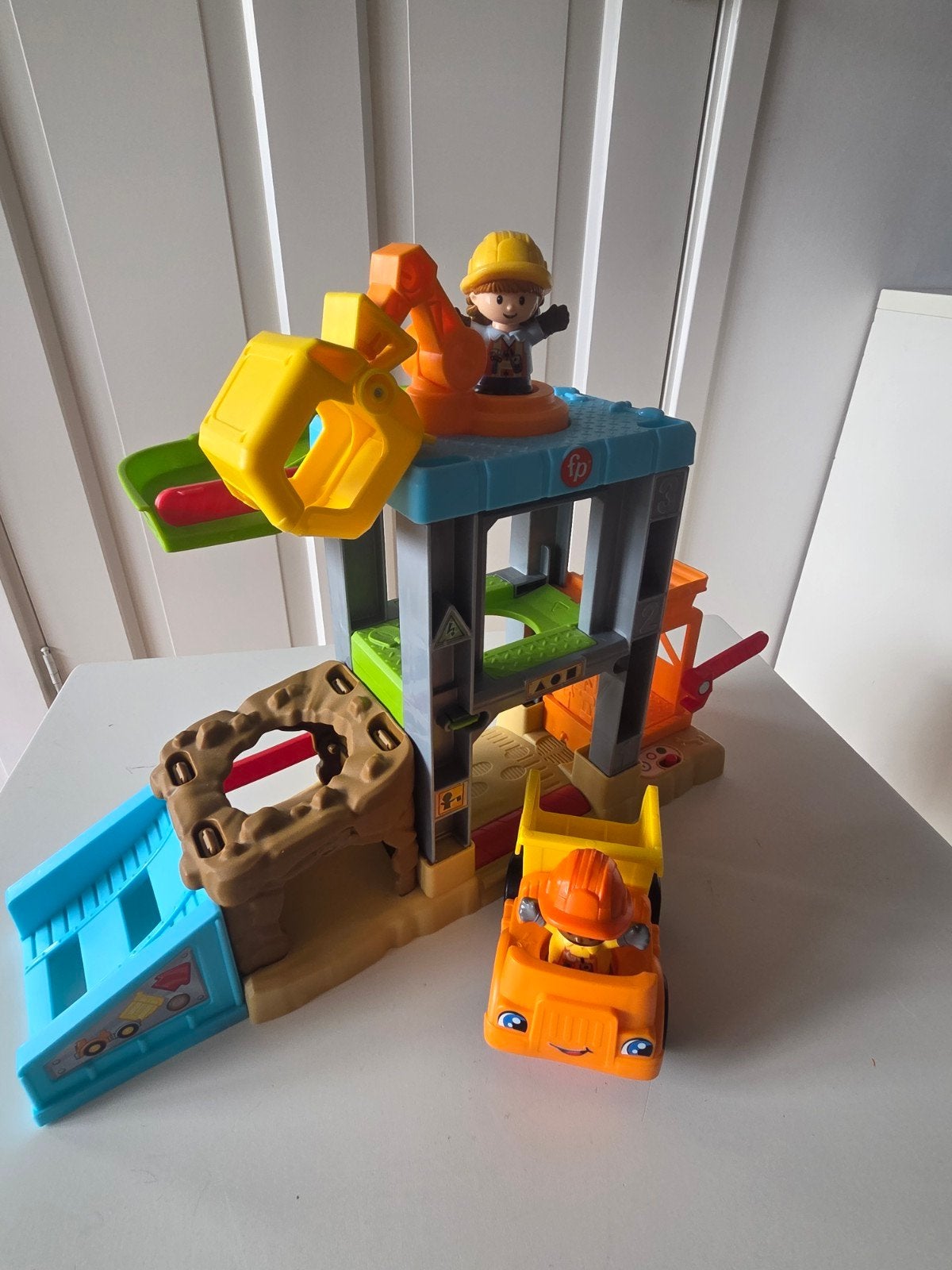 Fisher-Price Little People Bouwplaats met voertuig, Ophalen, Zo goed als nieuw, Jongen of Meisje