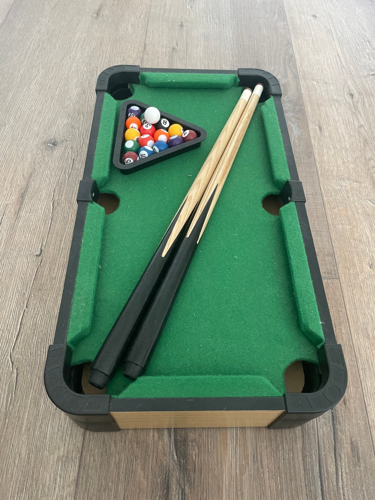 Mini Pooltafel met Keuen en Ballen - Compleet Set, Ophalen, Gebruikt, Pooltafel