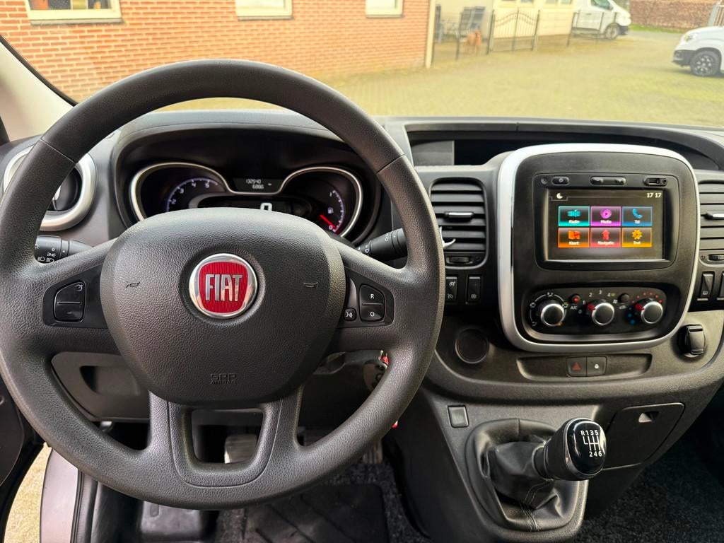 Fiat Talento 2.0 MultiJet L2H1 146PK 3-zits navi airco cruis, Auto's, Bestelauto's, Voorwielaandrijving, Gebruikt, Euro 6, 2000 kg