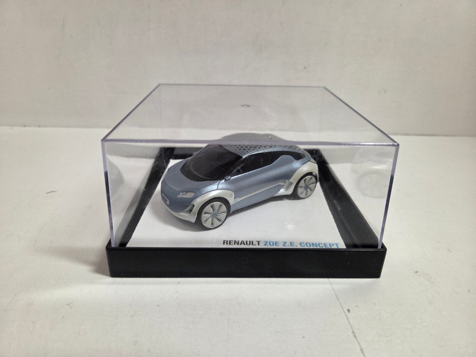 Renault Zoe concept car 1:43, Hobby en Vrije tijd, Modelauto's | 1:43, Overige merken, Auto, ., Nieuw