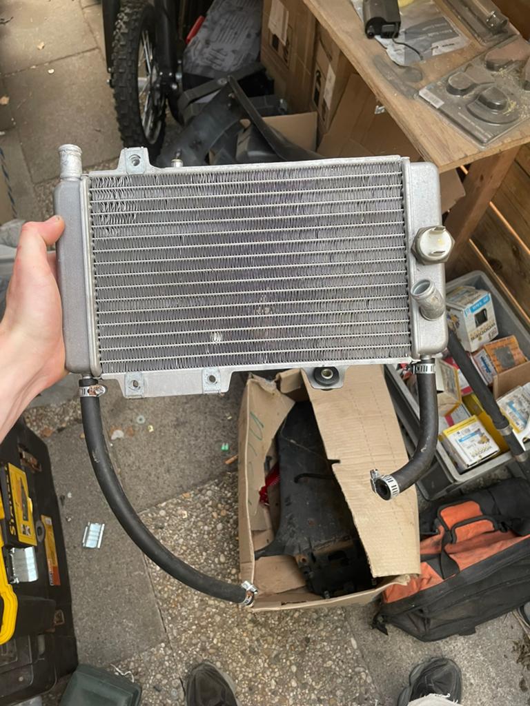 Runner 180cc radiateur, Ophalen of Verzenden, Zo goed als nieuw, Overige typen, Overige merken