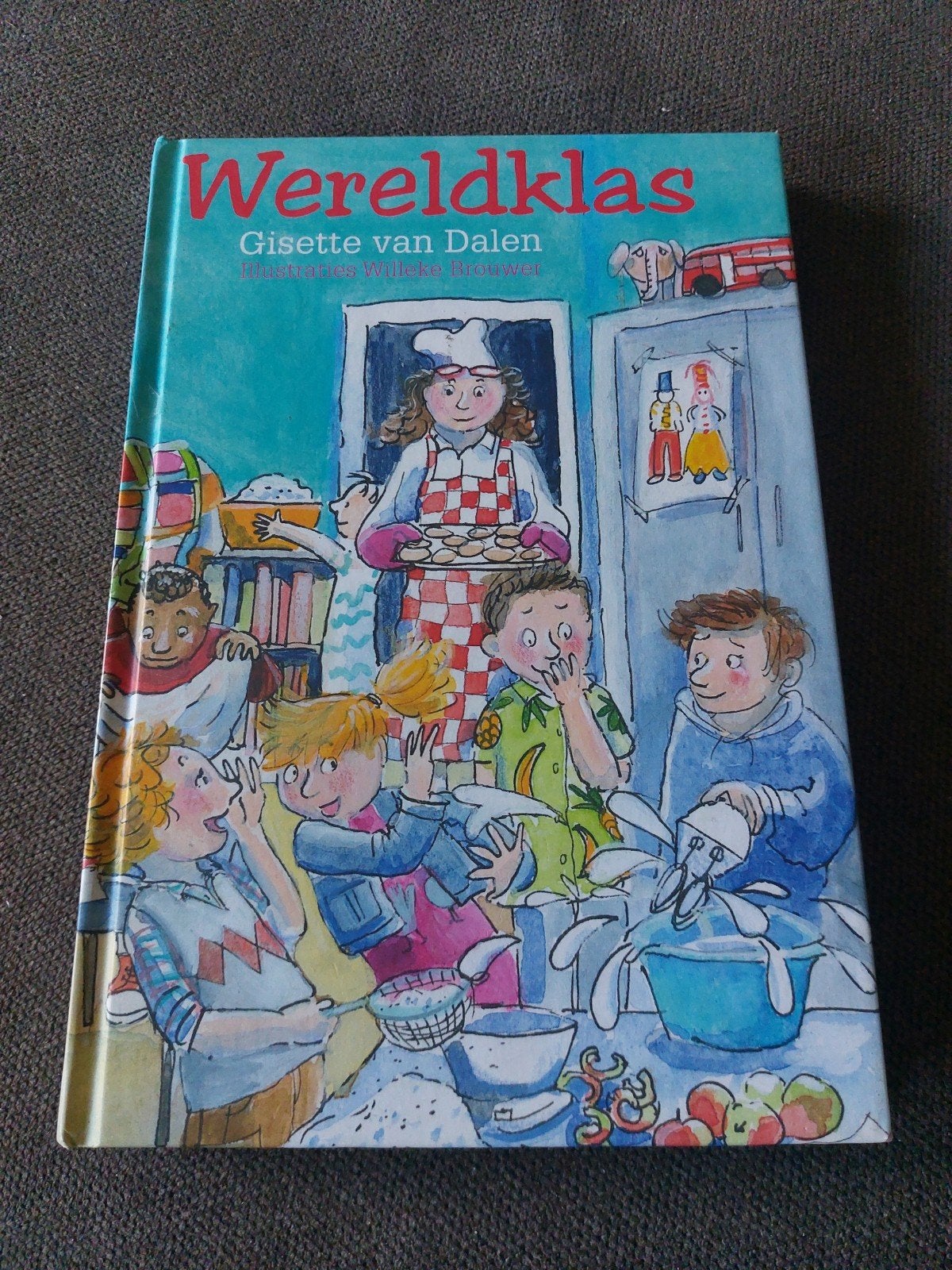 Wereldklas - Gisette van Dalen, Ophalen of Verzenden, Gelezen, Gisette van Dalen, Fictie algemeen
