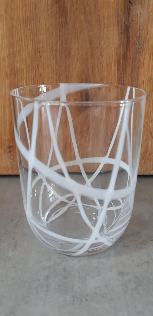 Drinkglas met melkglas print 10cm hoog en 8cm diameter kunst, Verzamelen, Glas en Borrelglaasjes, Ophalen of Verzenden, Zo goed als nieuw