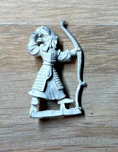 Warhammer High Elves Archer (metal), Hobby en Vrije tijd, Wargaming, Ophalen of Verzenden, Zo goed als nieuw, Warhammer