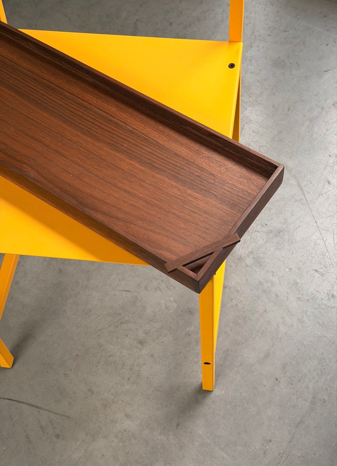 Walnoot Dienblad - Handgemaakt in Utrecht, Huis en Inrichting, Woonaccessoires | Dienbladen, Verzenden, Nieuw, Rechthoekig, Hout
