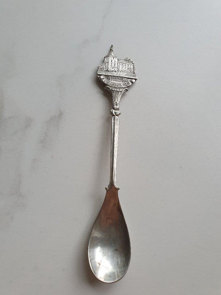 lepeltje Valkenburg Kasteel Genhoes, Antiek en Kunst, Ophalen of Verzenden