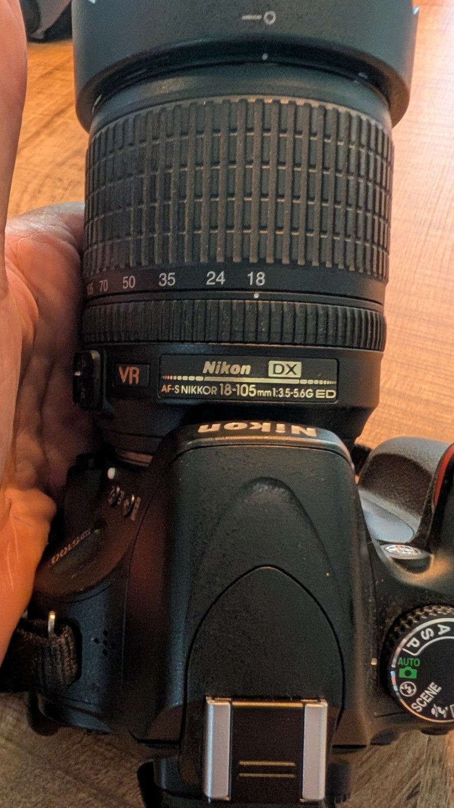 Nikon D5100 Spiegelreflexcamera met AF-S Nikkor 18-105mm len, Audio, Tv en Foto, Fotocamera's Digitaal, Gebruikt, Spiegelreflex