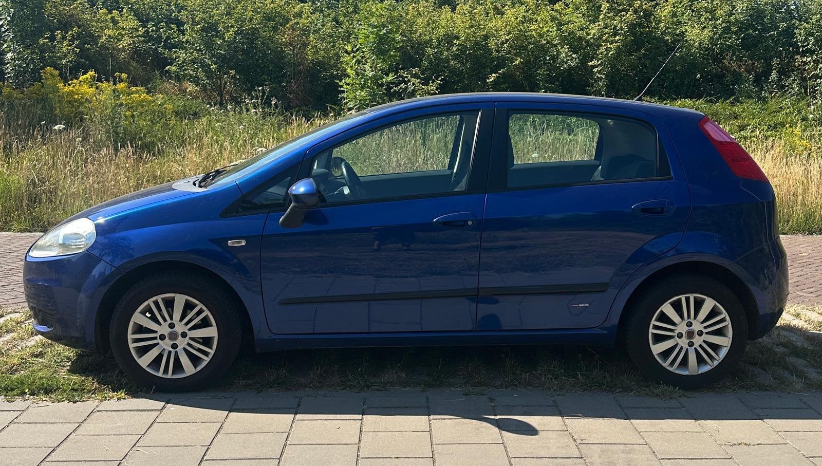Fiat Grand Punto.   2008 met airco, Stof, 1242 cc, 4 cilinders, Blauw
