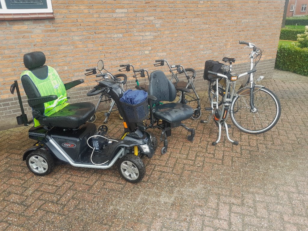 Scootmobiel , Fiets , Rollators , enz (T.E.A.B.), Ophalen, Gebruikt