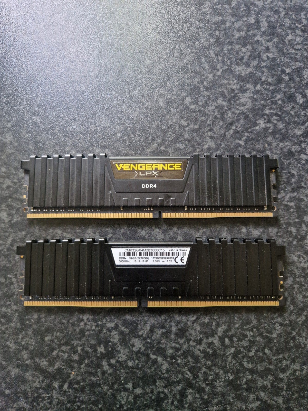 Corsair Vengeance LPX 32GB (2x16GB) DDR4 RAM 3200MHz, Computers en Software, 32 GB, DDR4, Ophalen of Verzenden, Zo goed als nieuw