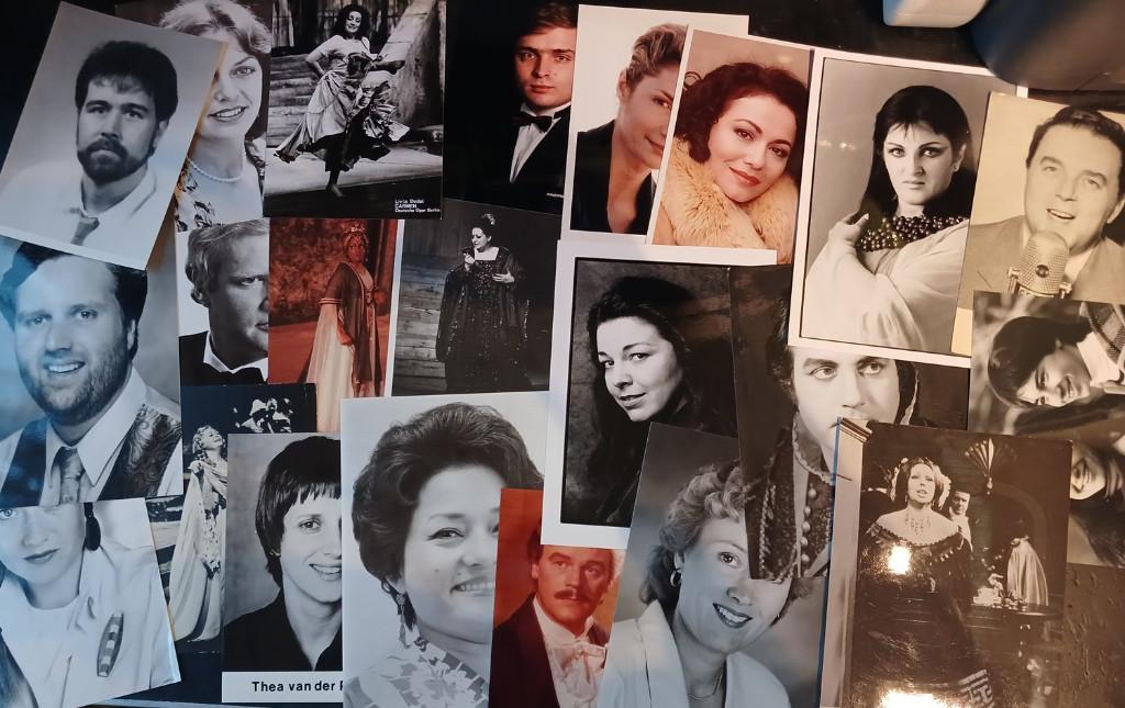 Foto's en kaarten opera en oprette zangers en zangeressen, Verzamelen, Muziek, Artiesten en Beroemdheden, Gebruikt, Foto of Kaart