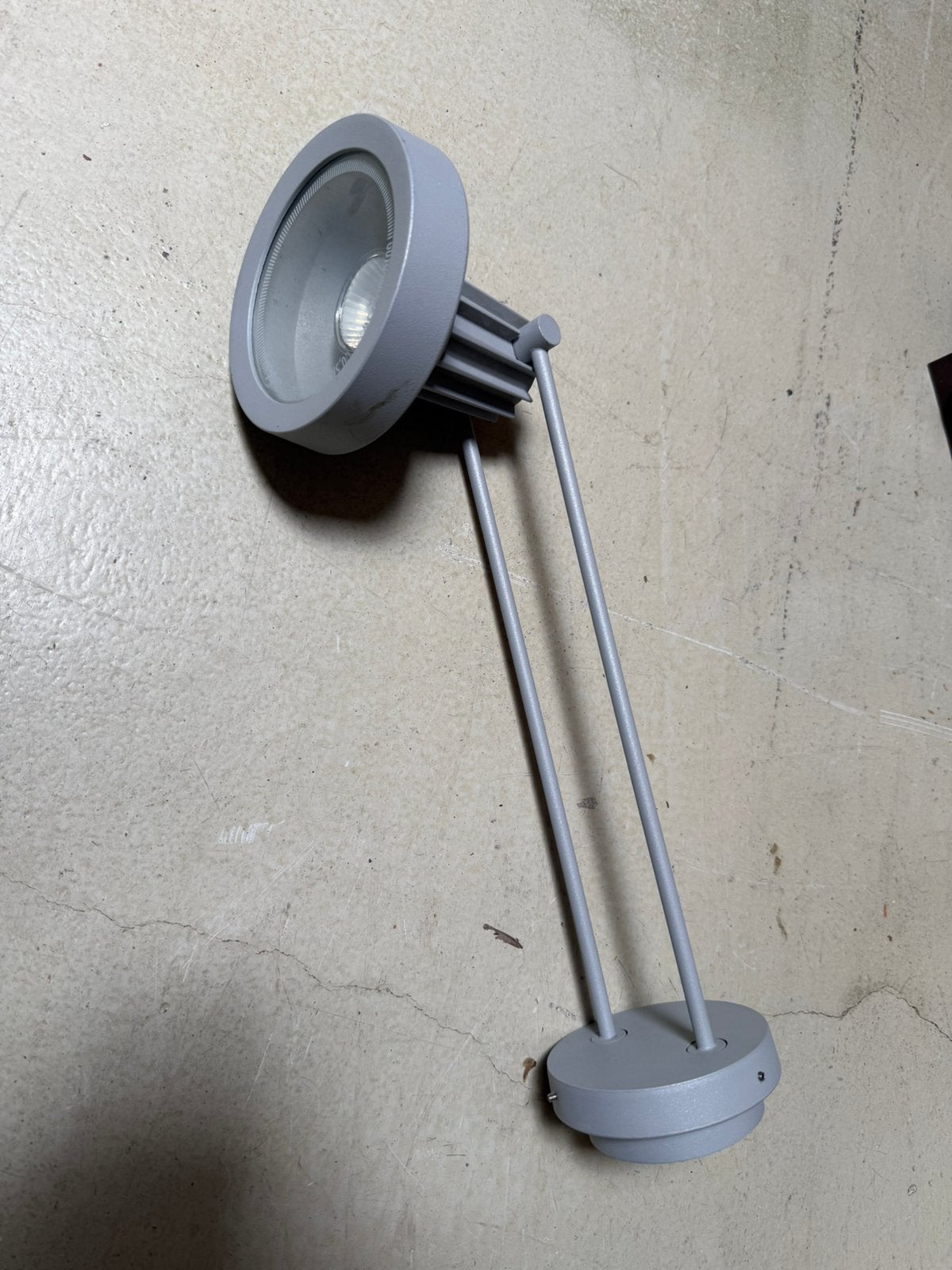Halogeen buitenlamp industrieel. Verstelbaar, Ophalen, Zo goed als nieuw
