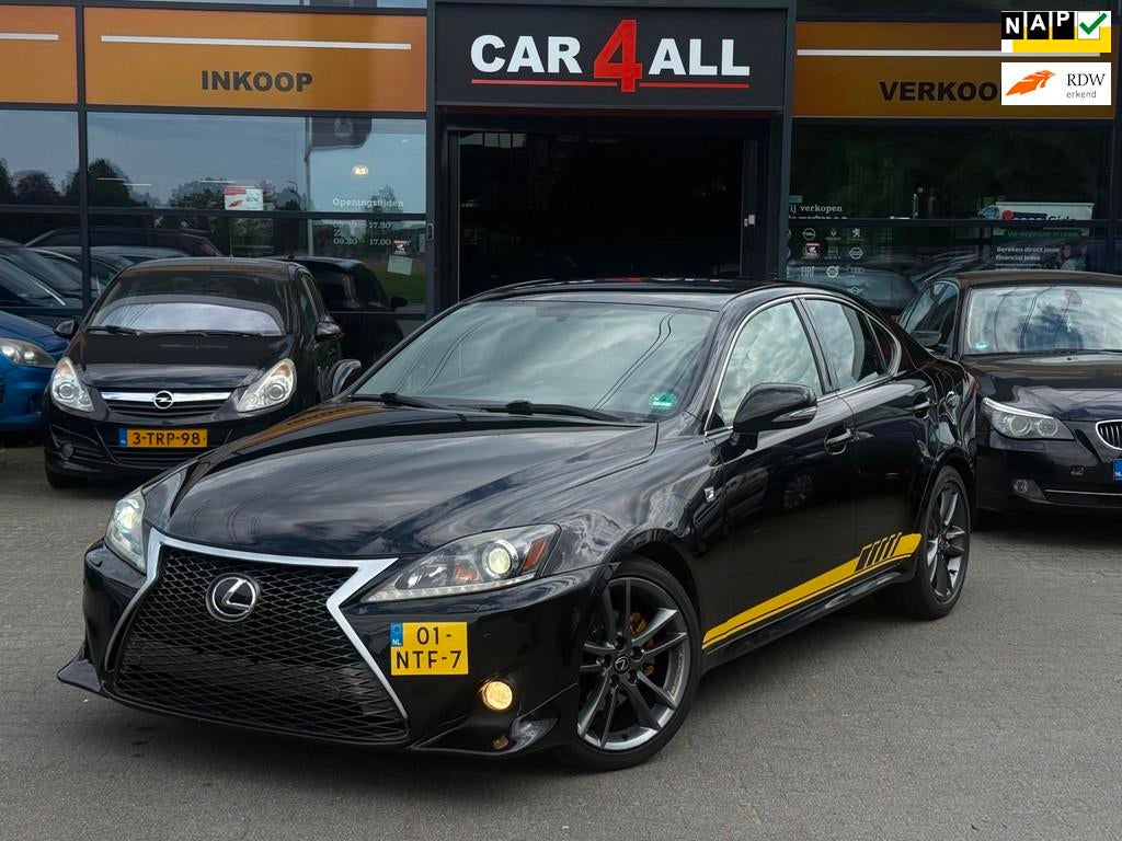 Lexus IS 250 CAMERA/NAVI/PDC/LMVELGEN/APK 15-1-2027/STLVRM/Z, Euro 5, Achterwielaandrijving, Gebruikt, Zwart
