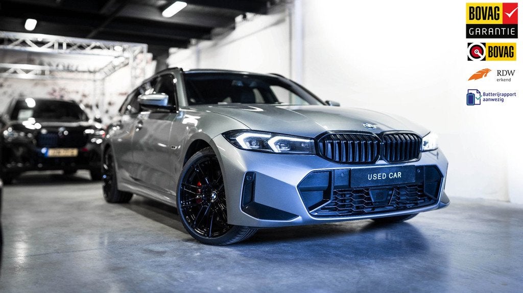 BMW 3-serie Touring 330e M-Sport PRO|Widescreen|Memory|Camer, Gebruikt, Zwart, 4 cilinders, Plug-in hybride