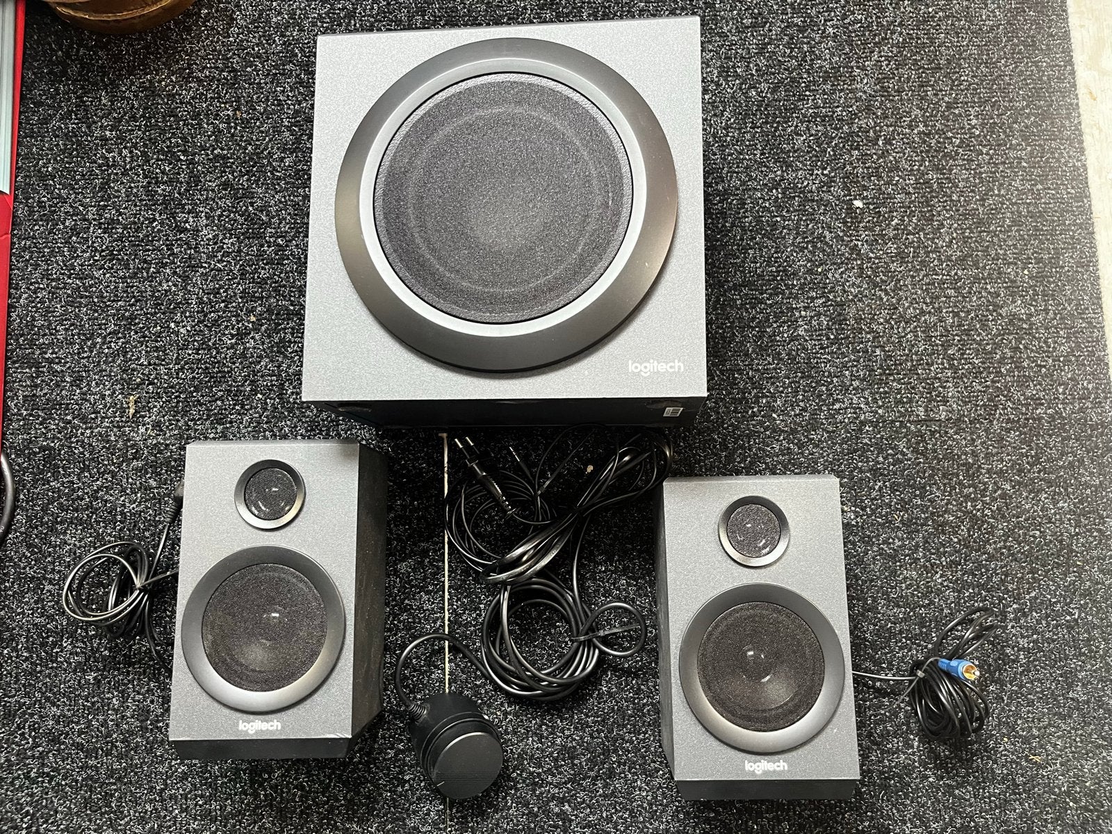 Logitech 2.1 Luidsprekerset met Subwoofer, Ophalen of Verzenden, Gebruikt, Audiokanaal 2.1