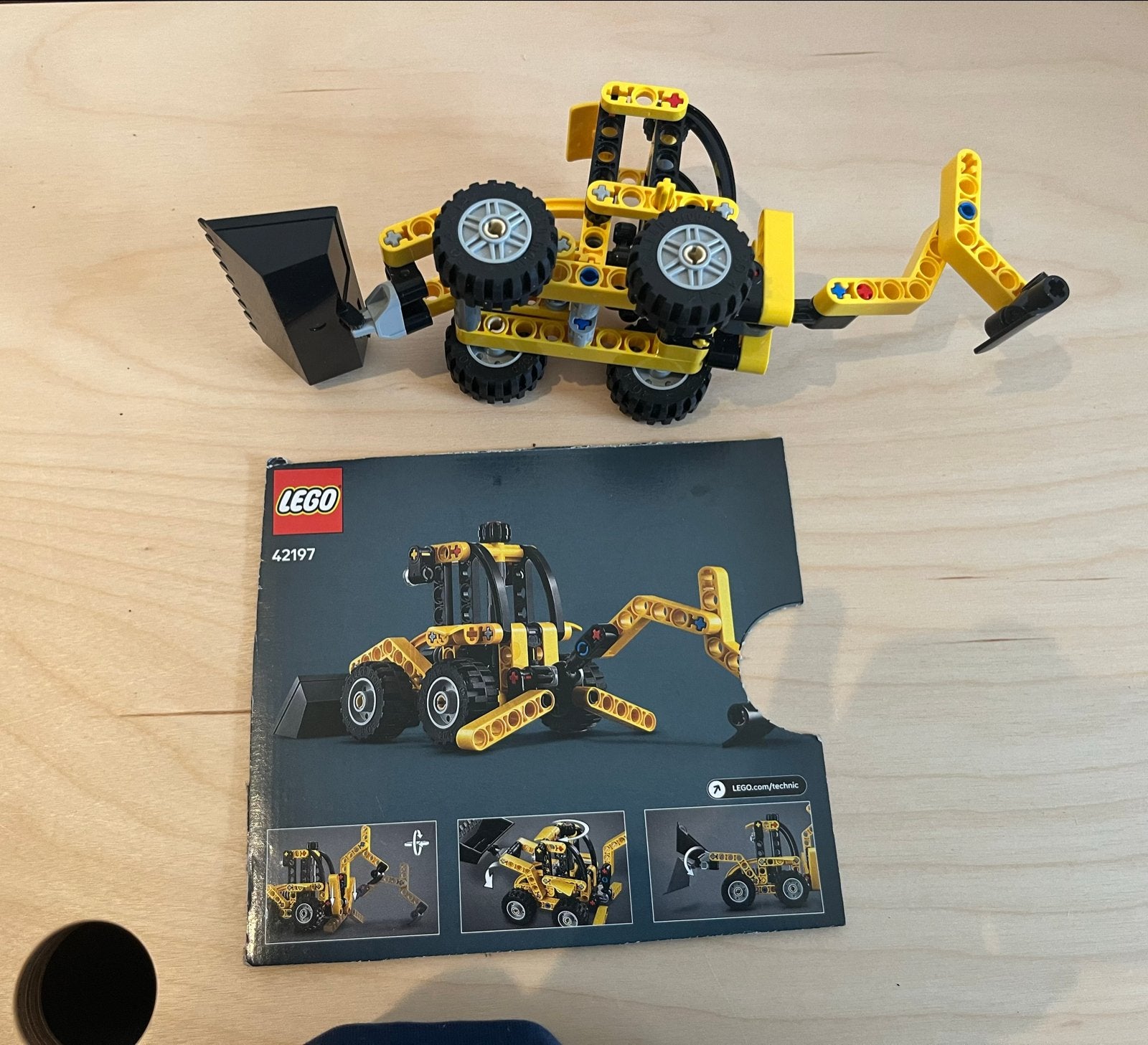 Foto 4 van LEGO Technic 42197 - Graafmachine