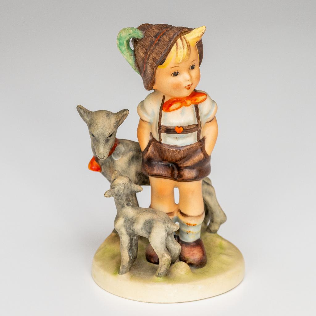 Hummel nr. 200/0 Ziegenbub - Little Goat Herder, Verzamelen, Beelden en Beeldjes, Ophalen of Verzenden, Gebruikt, Hummel