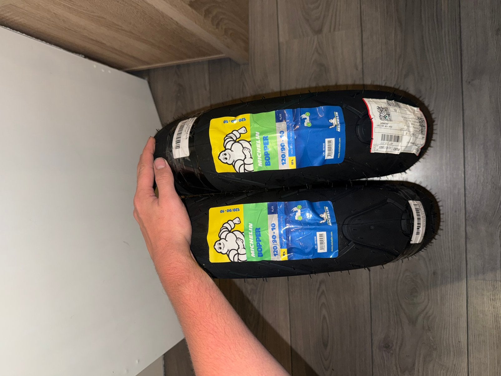 Michelin 120/90-10 banden, Ophalen of Verzenden