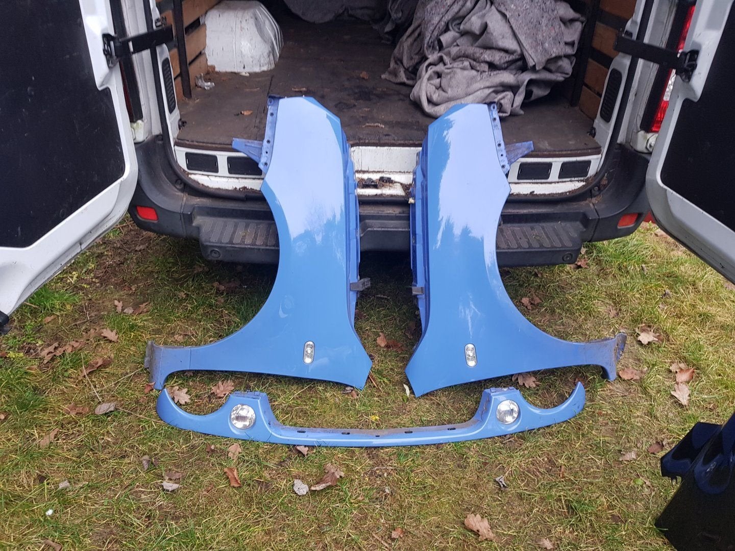 VW LUPO VOORSCHERMEN LINKS+RECHTS+GRIL, Gebruikt, -, -, Ophalen of Verzenden