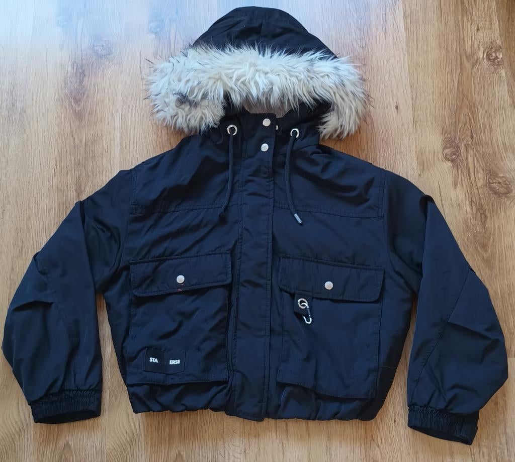 Zwarte winterjas met bontkraag – warme jas met capuchon, Kleding | Dames, Jassen | Winter, Ophalen, Zwart, Bershka, Zo goed als nieuw