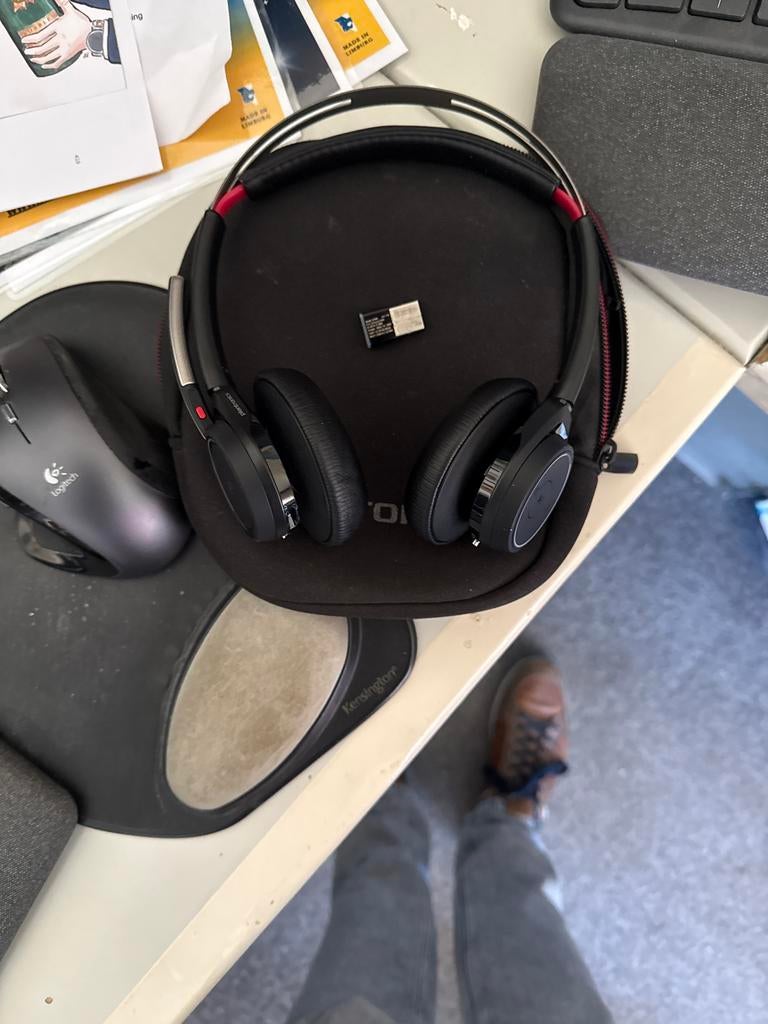 Plantronics Voyager Focus UC Bluetooth Headset, Audio, Tv en Foto, Koptelefoons, Overige merken, Zo goed als nieuw, Draadloos
