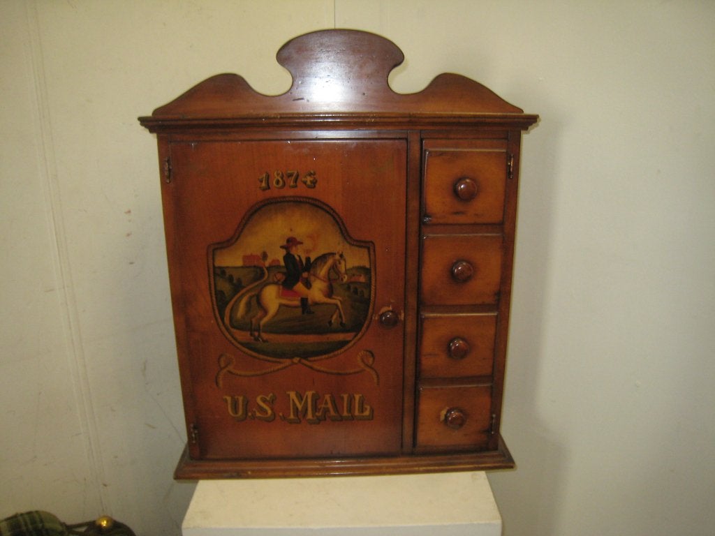 Antieke stijl houten wandkastje, hoog 80, breed 66, diep 23, Niet ingevuld, Gebruikt, Niet ingevuld, Niet ingevuld