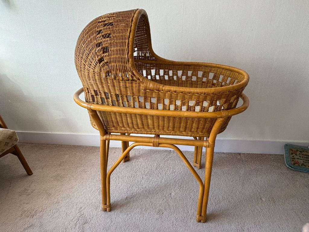 Rotan wieg baby, hoge kwaliteit, Kinderen en Baby's, Babywiegjes en Ledikanten, Ophalen, Zo goed als nieuw, Wieg