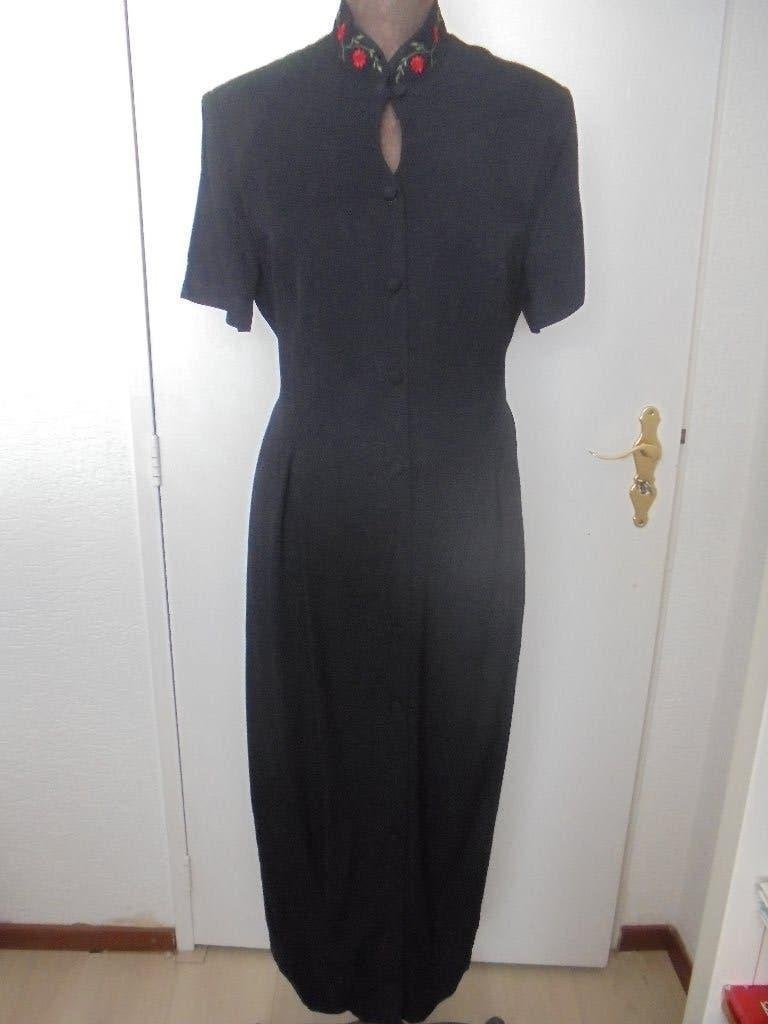 Vintage jurk zwart veel knoopjes (erg mooi), Antiek en Kunst, Antiek | Kleding en Accessoires, Ophalen of Verzenden, S.L.Fashion