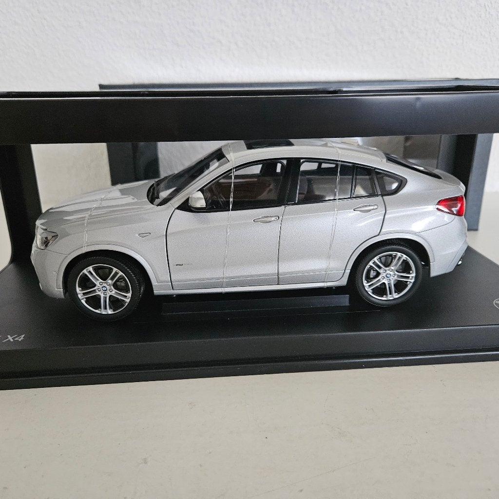 PARAGON: BMW X4 F26  2014, Ophalen of Verzenden, Nieuw, Auto, Overige merken