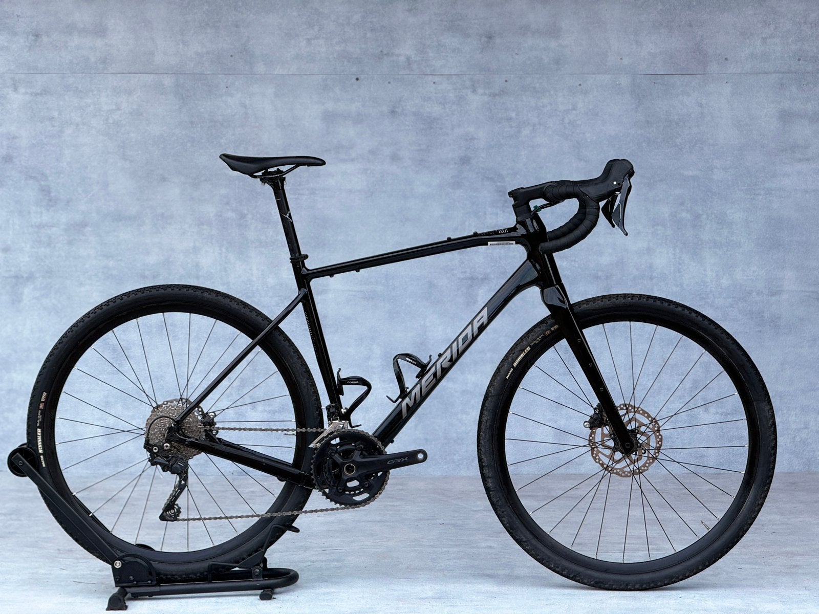 Gravelbike Merida Silex 400 M en L Nieuwstaat incl.BTW, Fietsen en Brommers, Overige merken, Hageneind 12 Tynaarlo, Bykz, Info@bykz.nl