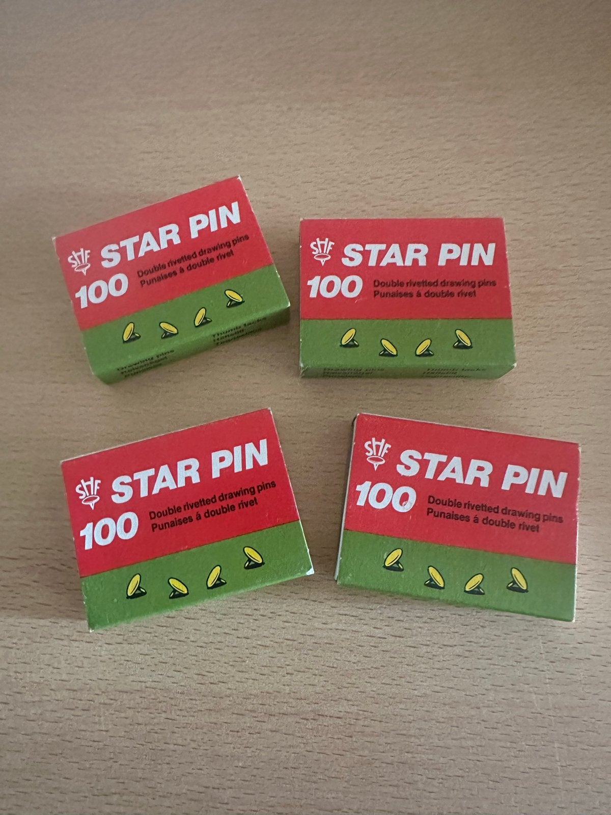 Star Pin Punaises - 4 Doosjes, Diversen, Bureau-accessoires, Ophalen of Verzenden, Nieuw
