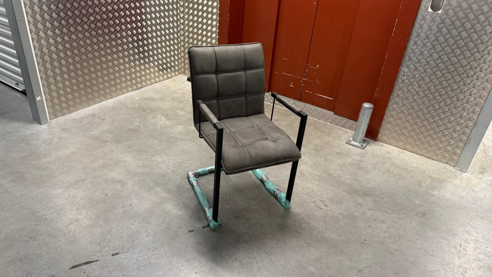 Zes eetkamerstoelen, Ophalen, Gebruikt, Bruin, Vijf, Zes of meer stoelen