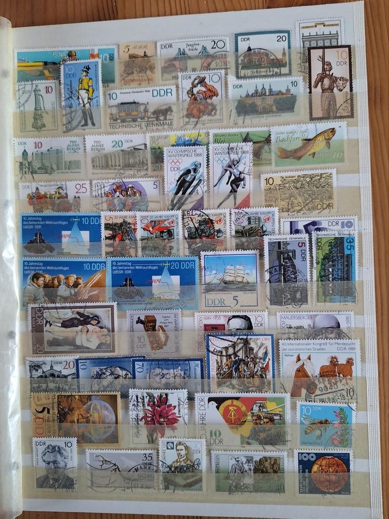 DDR-50 stuks verschillende postzegels., Ophalen of Verzenden, DDR