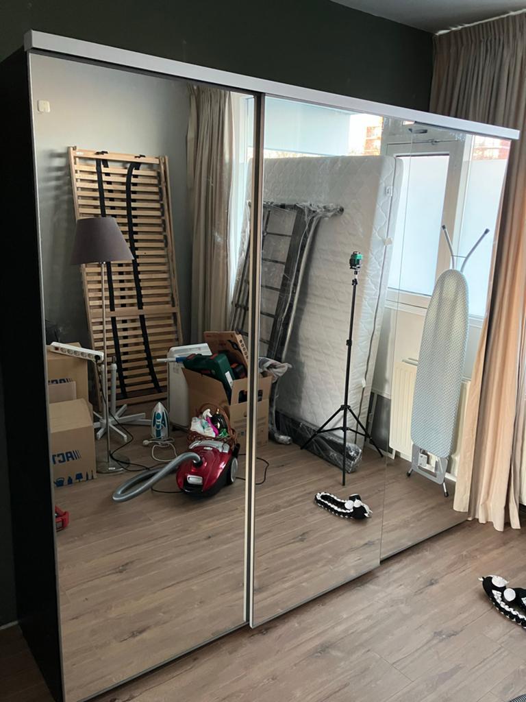 Gratis kledingkast met spiegel schuifdeuren, Huis en Inrichting, Ophalen, Gebruikt, 200 cm of meer, Overige houtsoorten